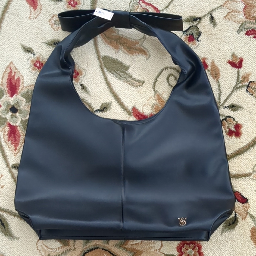 NWT Victoria's Secret Vegan Leather Large Hobo With Bow Trim Black
